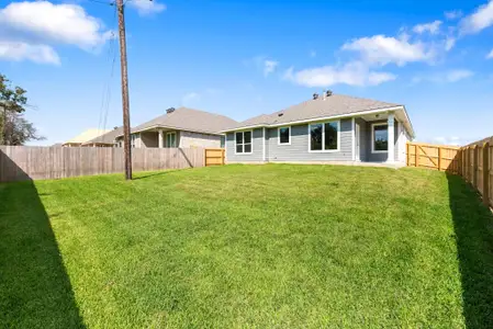 New construction Single-Family house 2058 Winepress Rd, Brenham, TX 77833 - image