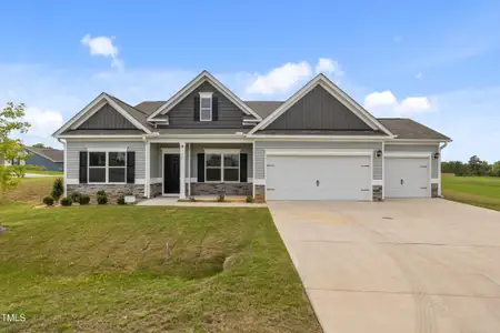 New construction Single-Family house 15 Bristow Ct, Four Oaks, NC 27524 - image