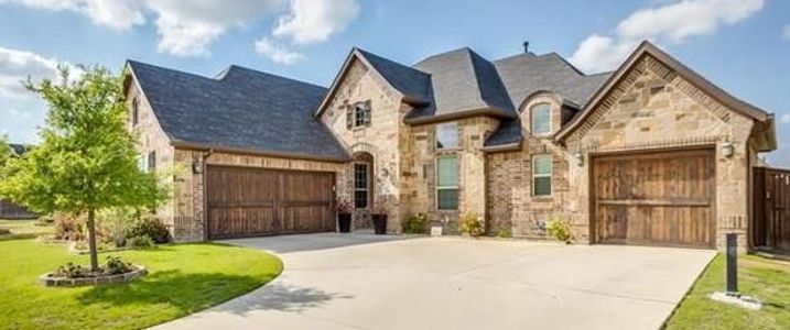 New construction Single-Family house 140 Mckinley Drive, Burleson, TX 76028 - photo 0