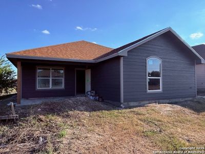 New construction Single-Family house 806 W Bates, Beeville, TX 78104 - image