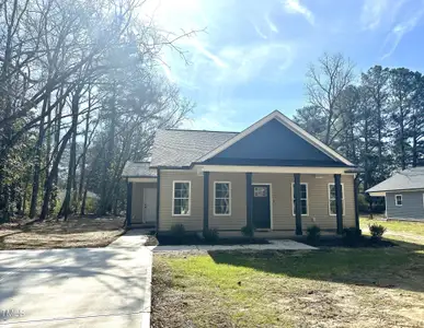 New construction Single-Family house 314 S Darden St, Kenly, NC 27542 null- photo 1 1