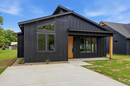 New construction Single-Family house 314 W Cobb St, Bridgeport, TX 76426 - image