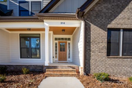 New construction Single-Family house 314 Henry Chapel Rd, Belmont, NC 28012 null- photo 2 2