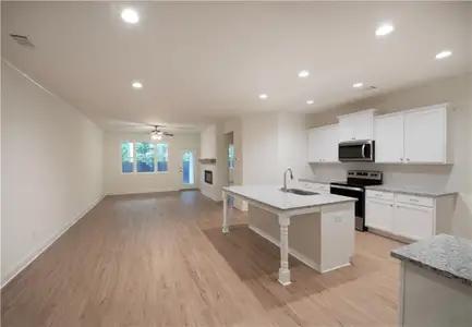 New construction Townhouse house 5366 Gray Birch Bnd, Flowery Branch, GA 30542 - image