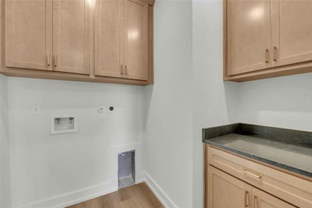 New construction Single-Family house 307 Boots Ct, Lorena, TX 76655 plan Barton Creek - image 7