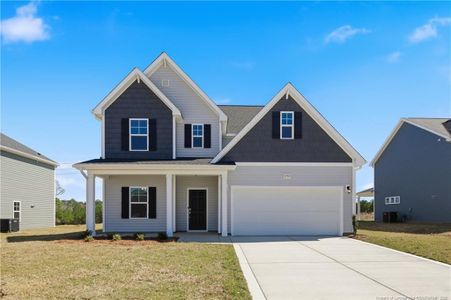 New construction Single-Family house 1732 Man O War Dr, Hope Mills, NC 28348 - image