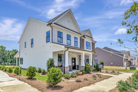 New construction Single-Family house 11200 Lochmere Rd, Charlotte, NC 28278 The Fenmore- photo 2 2