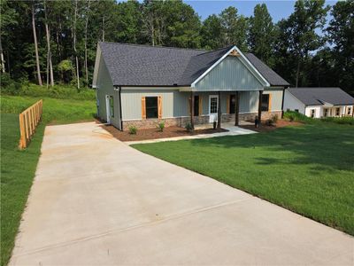 New construction Single-Family house 372 Flemister Cir, Dallas, GA 30157 - image