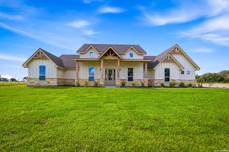 New construction Single-Family house 314 Firewheel Lp, Floresville, TX 78114 - image