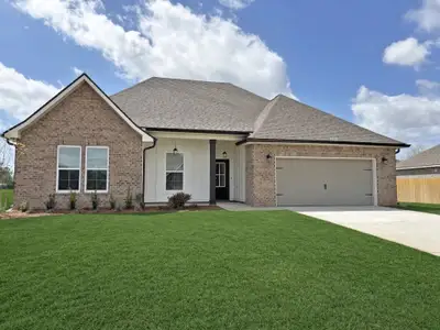 New construction Single-Family house 2803 San Antone Ct, Crestview, FL 32539 plan Camellia V G - image