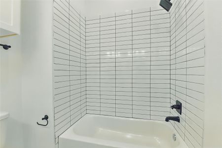 New construction Single-Family house 9902 Clark Rd, Unit D, Houston, TX 77076 - image 13