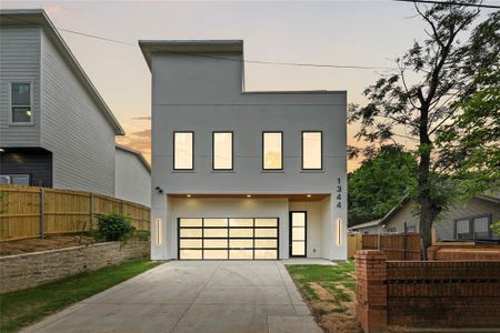 New construction Single-Family house 1344 Compton St, Dallas, TX 75203 - image