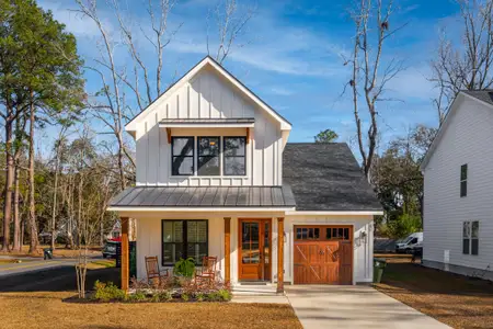 New construction Single-Family house 101 Classic St, Summerville, SC 29483 - image