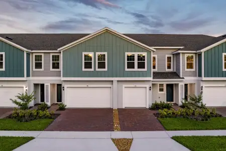 New construction Single-Family house 207 Glass Onion Dr, Groveland, FL 34737 plan Sovereign - image
