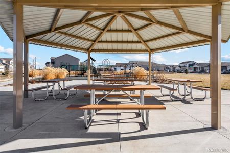 Second Creek Farm by LGI Homes in Commerce City - image