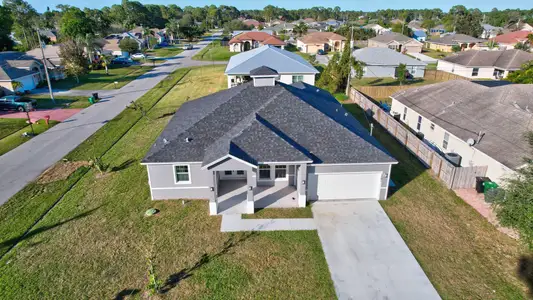 New construction Single-Family house 1791 Sw Effland Ave, Port St. Lucie, FL 34953 - image