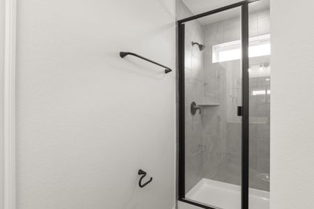 New construction Single-Family house 1632 Esplanade Pkwy, San Marcos, TX 78666 plan Elm - image 14