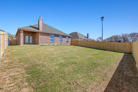 New construction Single-Family house 1658 Whiterock Dr, Weatherford, TX 76086 null- photo 18 18