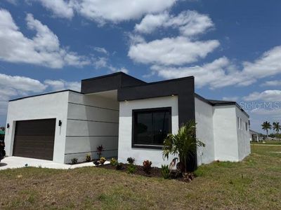 New construction Single-Family house 101 Nw 10Th Ter, Cape Coral, FL 33993 - image