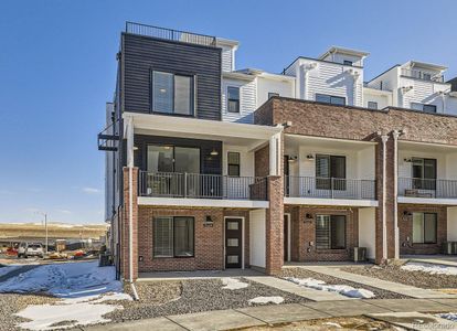 New construction Townhouse house 9639 Browns Peak Cir, Littleton, CO 80125 null- photo 0