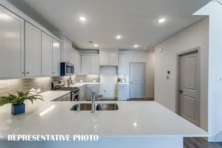 New construction Townhouse house 9449 Speaker Dr, Frisco, TX 75035 - image 8