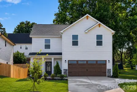 New construction Single-Family house 433 Huntersville Concord Rd, Huntersville, NC 28078 - image