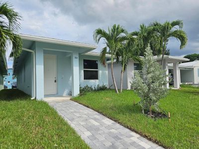 New construction Single-Family house 304 S C Street, Lake Worth, FL 33460 - photo 0