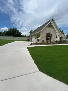 New construction Single-Family house 1002 Perrin Ln, Van Alstyne, TX 75495 plan Mockingbird - image