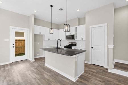 New construction Single-Family house 414 Stonework Landing Ln, Houston, TX 77076 PRIMROSE- photo 17 17
