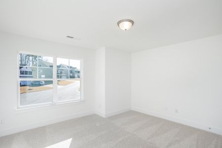 New construction Single-Family house 701 Highview Dr, Benson, NC 27504 plan Ellerbe - image 18