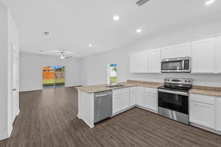 New construction Single-Family house 5808 Tangelo Dr, Fort Pierce, FL 34982 - image 8