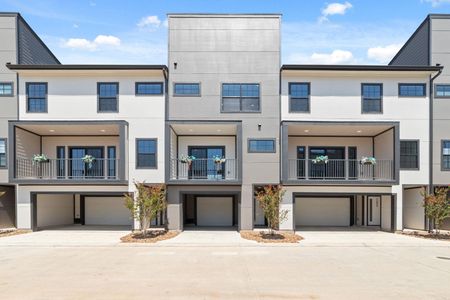 New construction Single-Family house 11096 N Hoa Sen Cir, Houston, TX 77072 - image