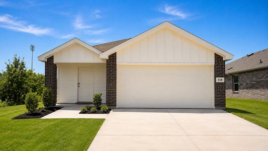 New construction Single-Family house 328 Trail Ct, Keene, TX 76059 plan Caprock - image