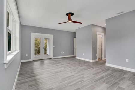 New construction Single-Family house Tampa, FL 33611 - photo 9 9