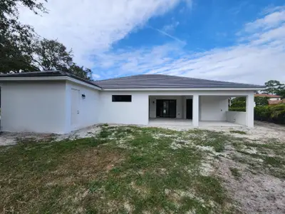 New construction Single-Family house 179 Se Via Lago Garda, Port St. Lucie, FL 34952 - image 3