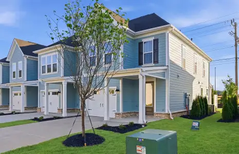 New construction Single-Family house 9 Merganser Ct, Greenville, SC 29607 plan Byrnes 2-Story - image