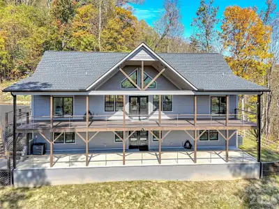 New construction Single-Family house 282 Tamarack Trl, Waynesville, NC 28785 - image