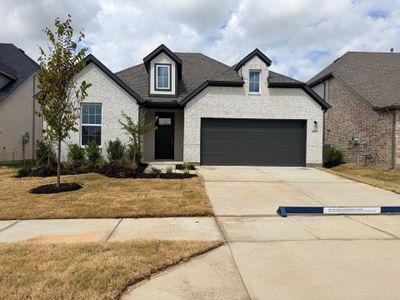 New construction Single-Family house 17257 Oxborough Dr, Fort Worth, TX 76247 plan Valor - image