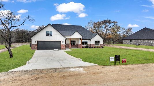 New construction Single-Family house 323 Rita Ridge Ct, Millsap, TX 76066 - image