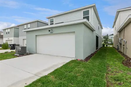 New construction Single-Family house 4062 Feather Tree Dr, Apopka, FL 32712 - image