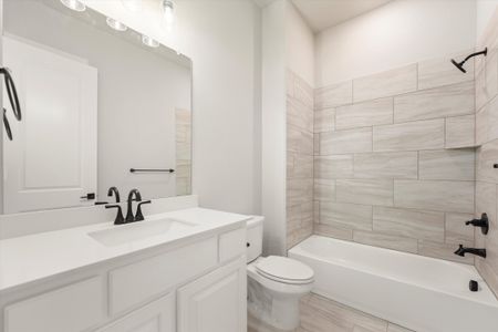 New construction Single-Family house 401 Texas Sage Trl, Weatherford, TX 76085 plan Mockingbird - image 6