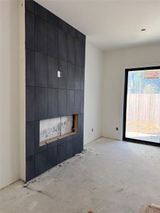 New construction Single-Family house 1422 Caywood Ln, Unit D, Houston, TX 77055 - image 16