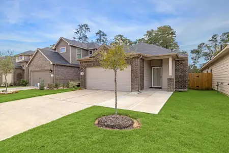 New construction Single-Family house 320 Lane Emerald Thicket, Huffman, TX 77336 null- photo 1 1