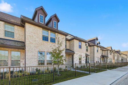 New construction Townhouse house 6092 Bursey Rd, Watauga, TX 76148 - image
