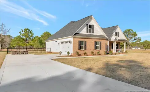 New construction Single-Family house 570 Old Tower Rd, Lumberton, NC 28360 - image