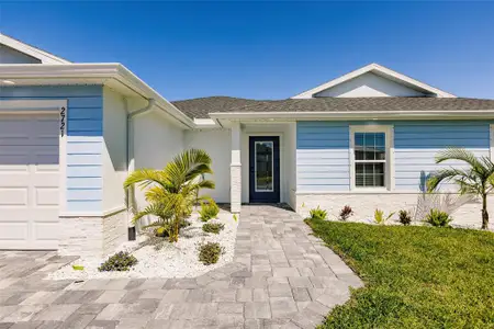 New construction Single-Family house 2721 Sw 4Th Ter, Cape Coral, FL 33991 - image