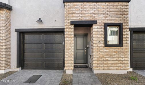 New construction Townhouse house 2827 W White Feather Ln, Phoenix, AZ 85085 null- photo 1 1