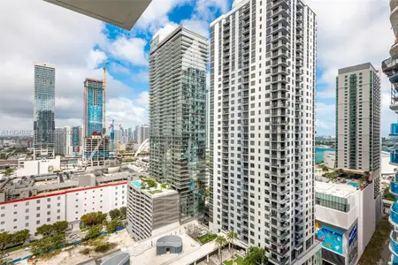 New construction Condo house 11 Ne 6 St, Unit 2709, Miami, FL 33132 - image