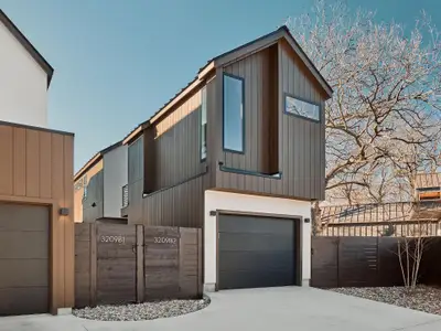 New construction Condo house 3209 Dolphin Dr, Unit 2, Austin, TX 78704 - image