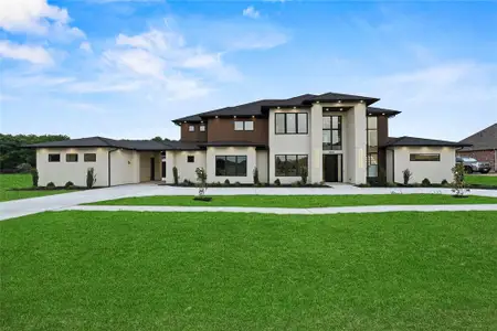 New construction Single-Family house 2964 Pinehurst, Grand Prairie, TX 75104 null- photo 0
